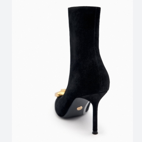 🆕️ Zara Suede Leather Flower Ankle Boots - Picture 4 of 4